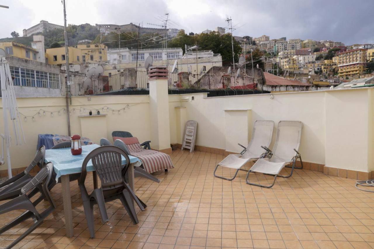 Bnb Medina Napoli Bagian luar foto