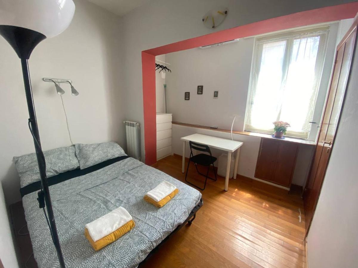 Bnb Medina Napoli Bagian luar foto
